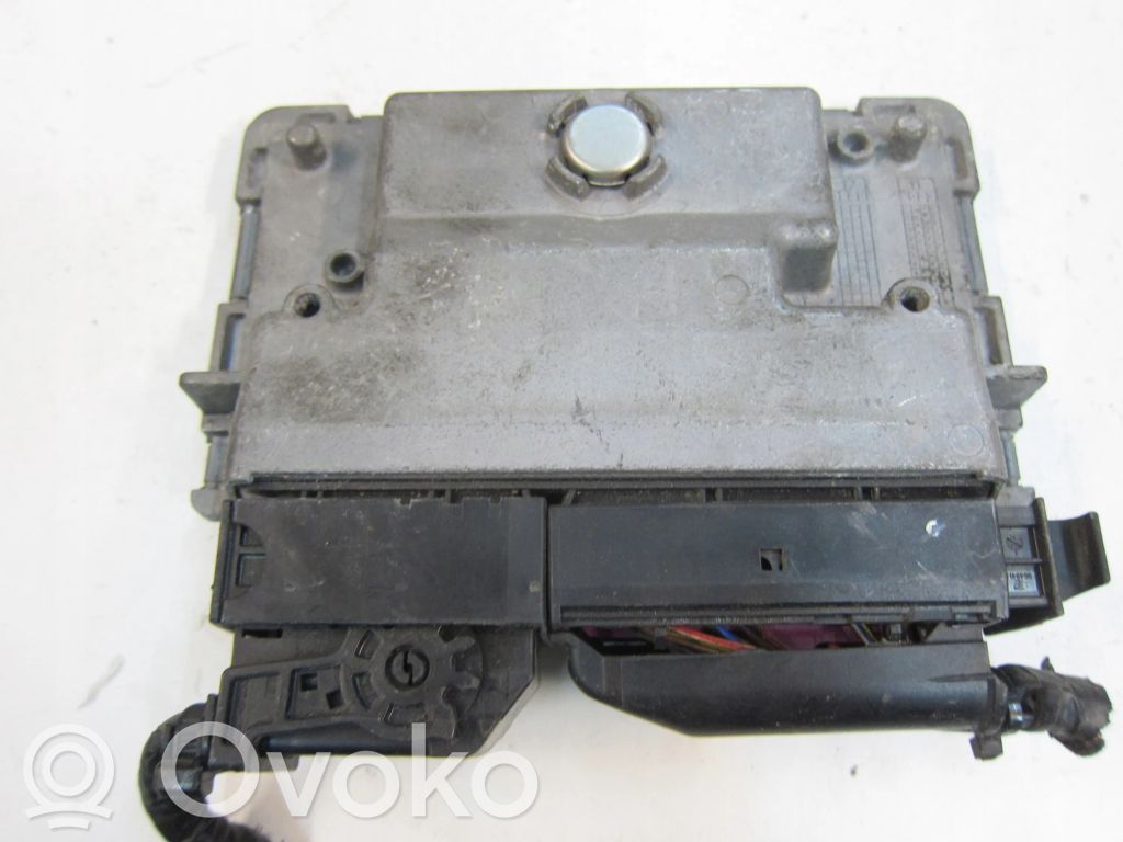 Skoda Fabia Mk2 (5J) Engine control unit/module 