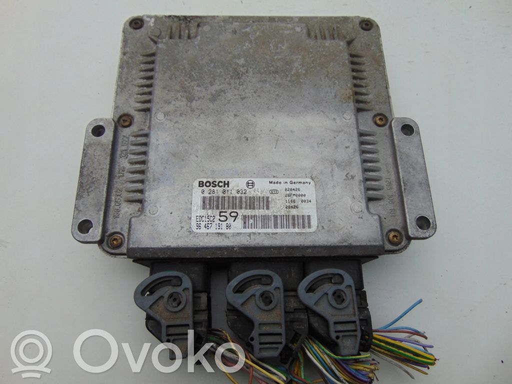 Peugeot 807 Engine control unit/module 