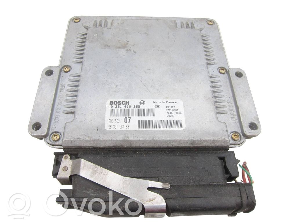 Peugeot 406 Engine control unit/module 
