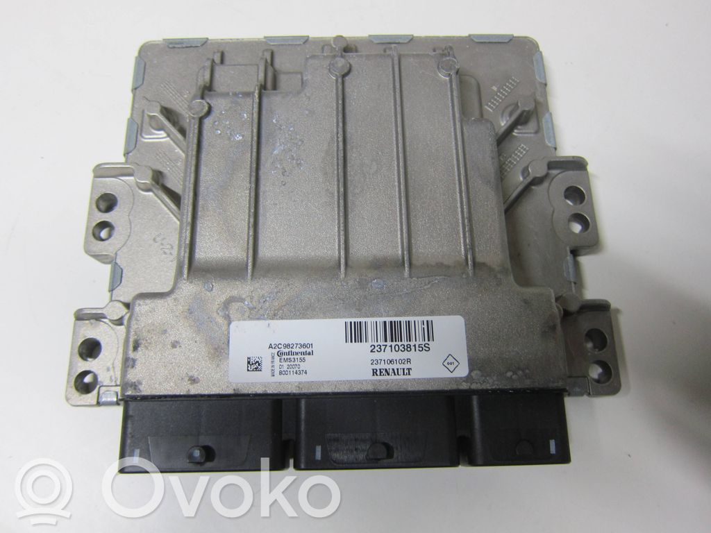 Dacia Duster Engine control unit/module 