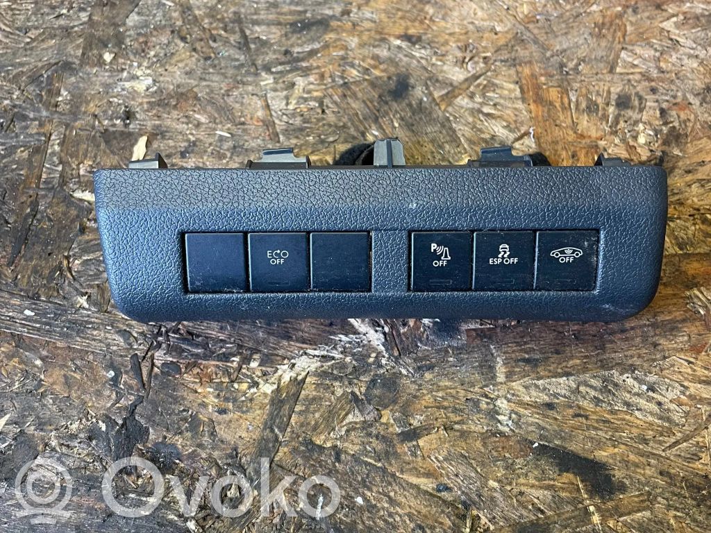 Peugeot 3008 I ESP (stability program) switch 