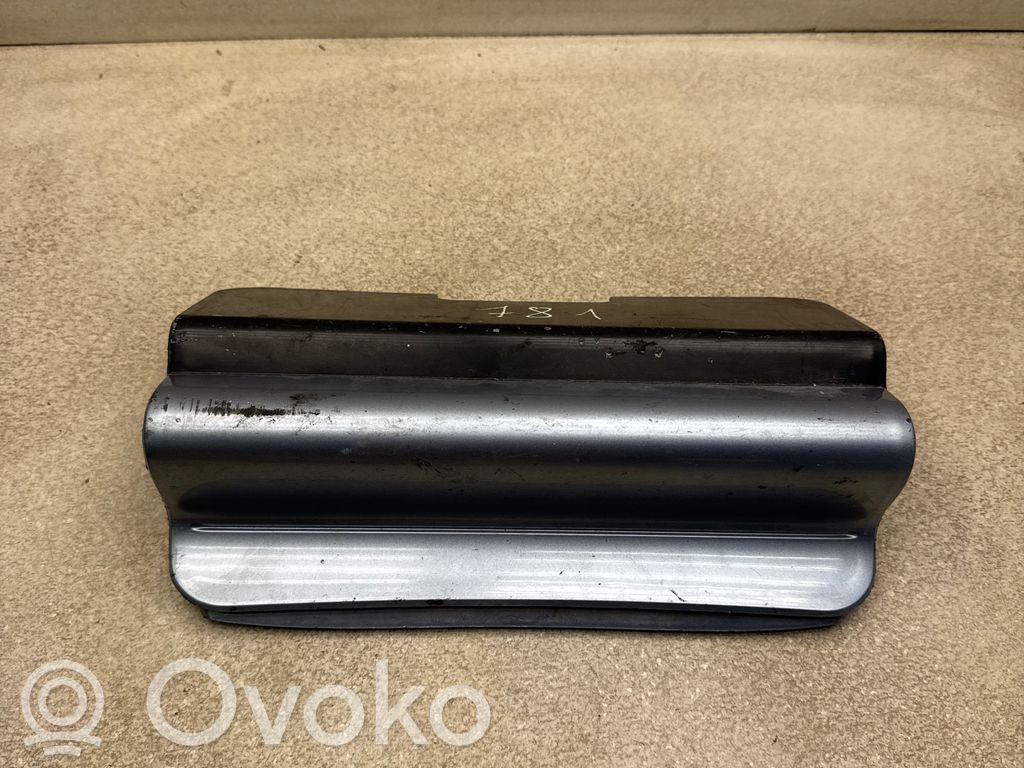 BMW 5 E39 Tow hook cap/cover 