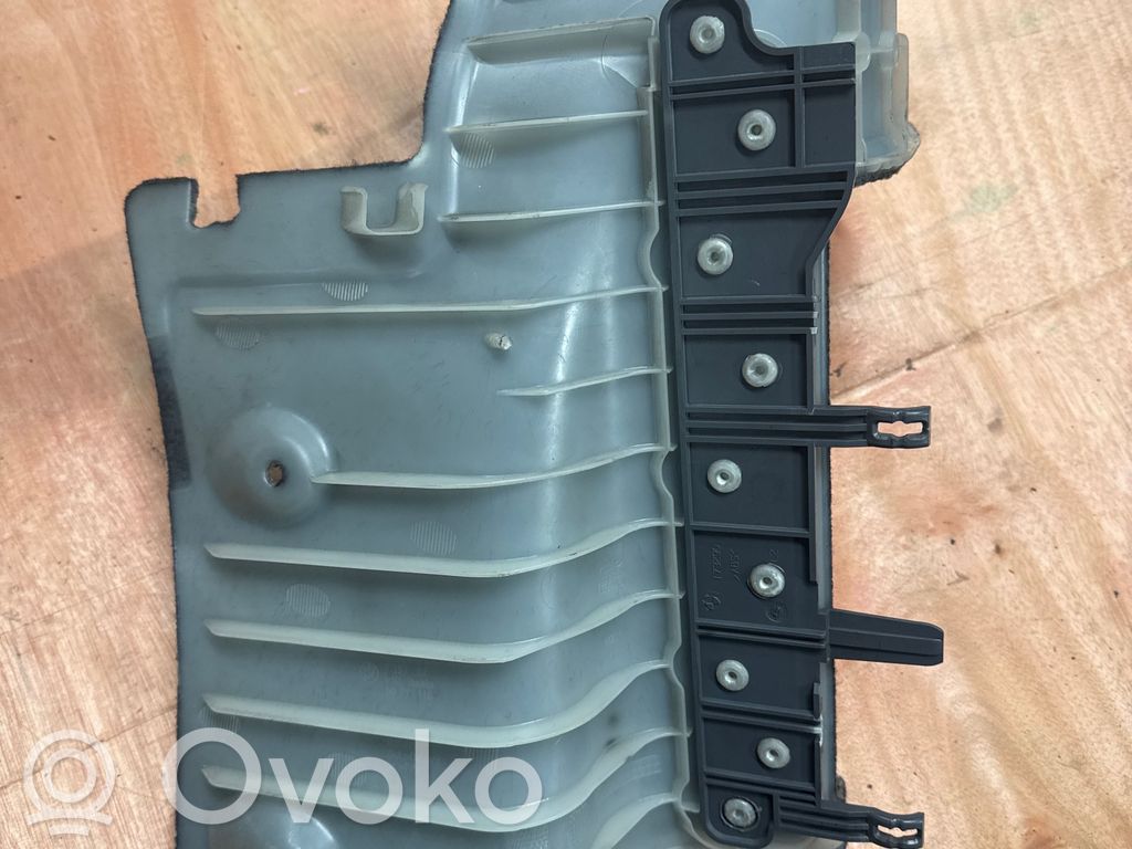 BMW 3 E92 E93 Kita bagažinės apdailos detalė 