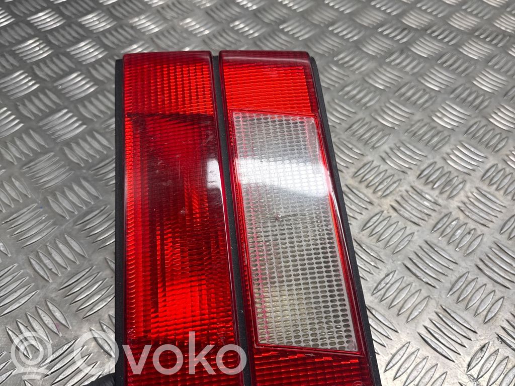 BMW 5 E34 Tailgate rear/tail lights 