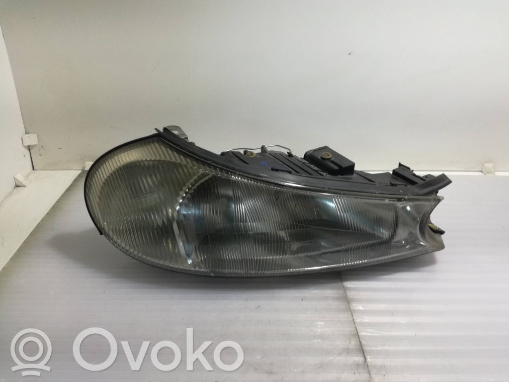 Ford Mondeo MK II Headlight/headlamp 