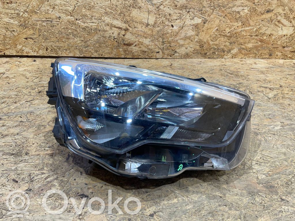 Headlight/headlamp   90145300,S2505P005M