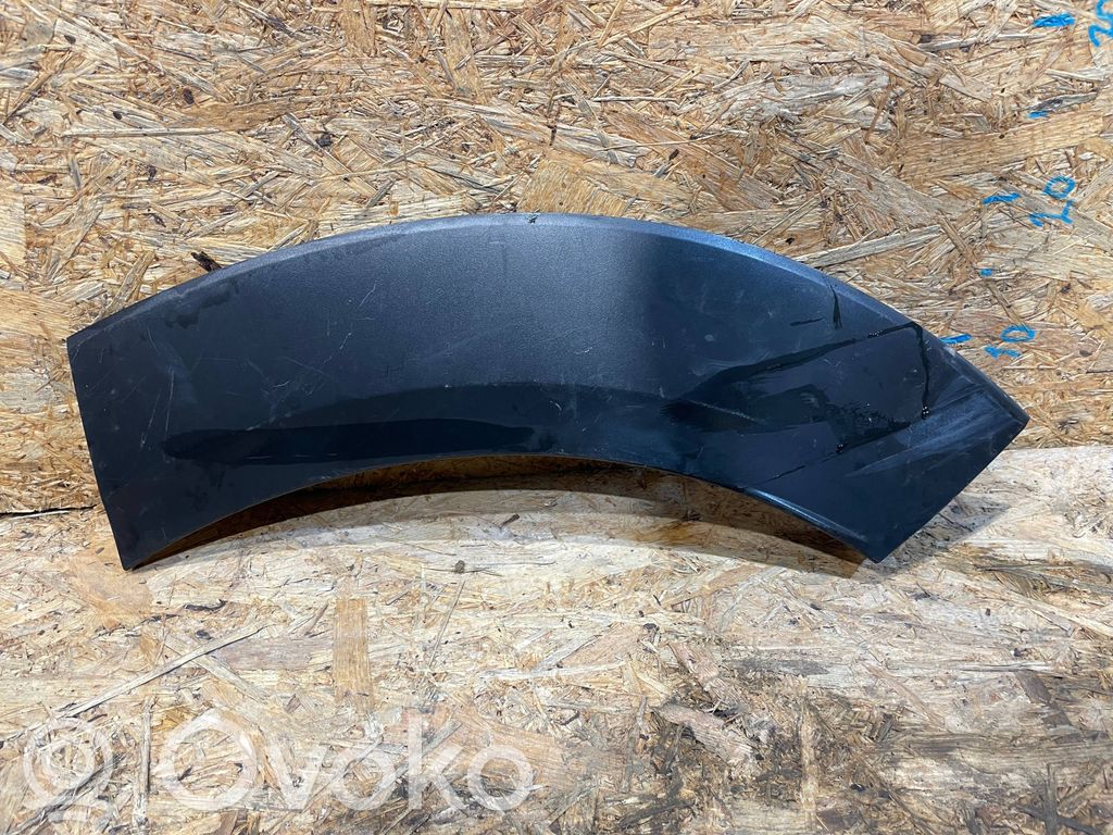 Mazda CX-30 Moldura embellecedora del guardabarros trasero 