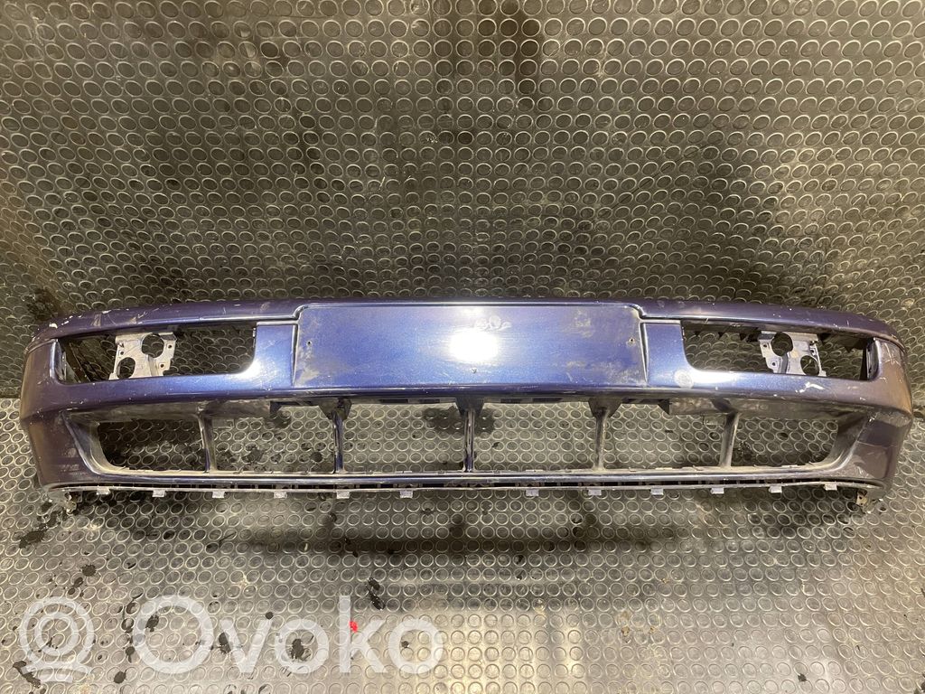 Volkswagen PASSAT B4 Parachoques delantero 