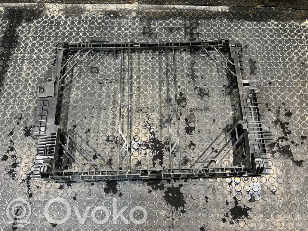 Volvo XC60 Radiator support slam panel bracket 