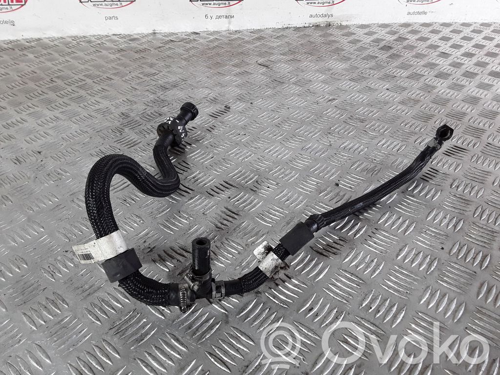 1353779999501 BMW 3 E90 E91 Leitung / Schlauch Kraftstoff, 2.47  