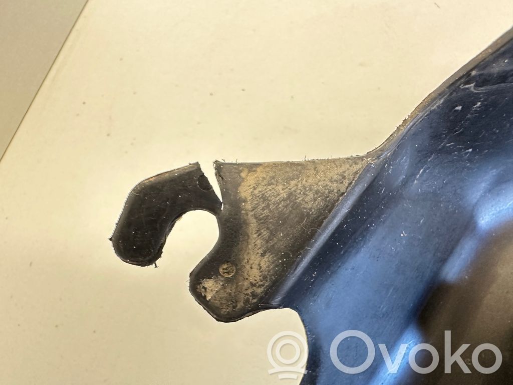 8E0825202D Audi A4 S4 B6 8E 8H Seitenbodenschutz, 9.90 € | RRR 