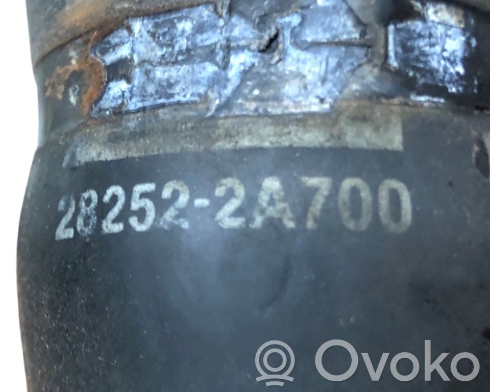 282522A700 Hyundai i40 Schlauch / Leitung Ladeluftkühler, 20.00  