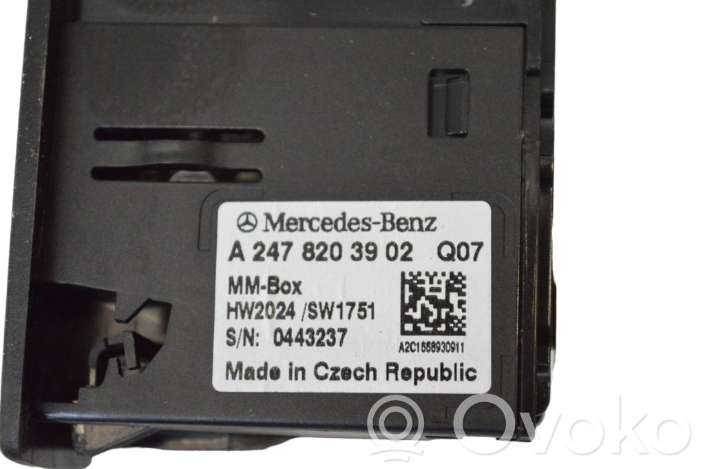 A2478203902 Mercedes-Benz A W177 USB-Anschluss, 32.00 € | RRR 