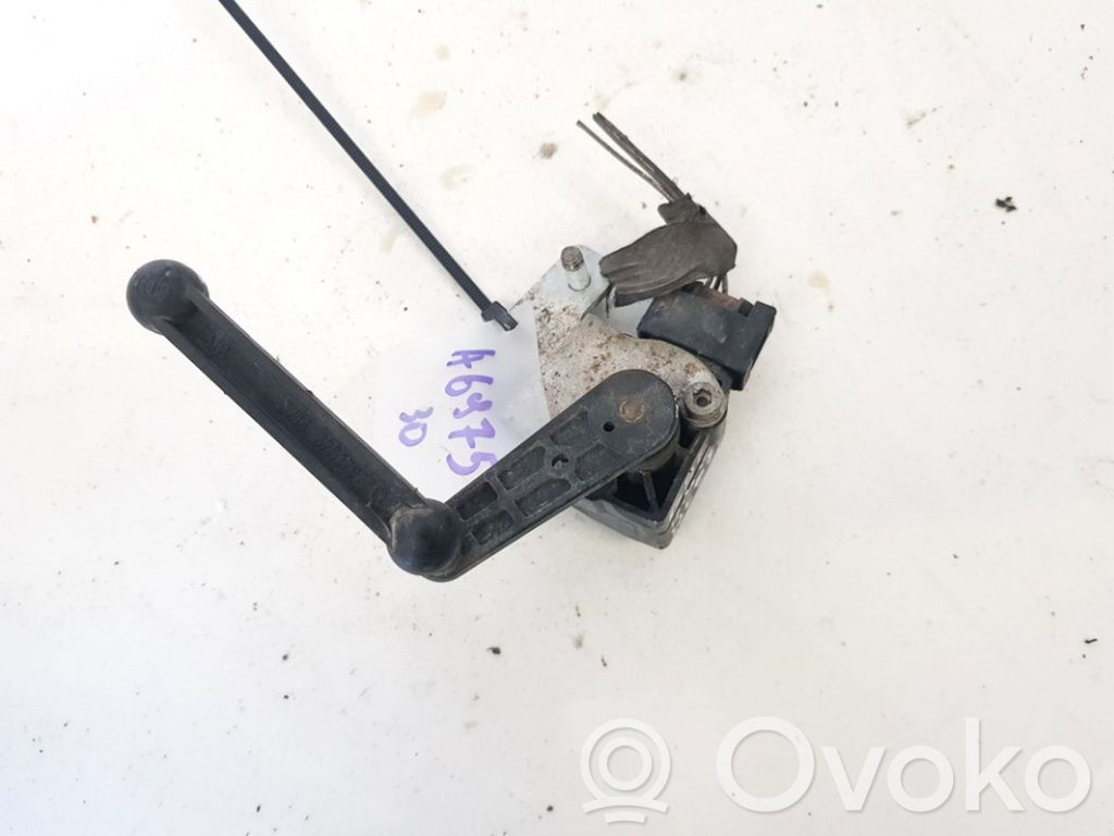 1093697 bmw передний