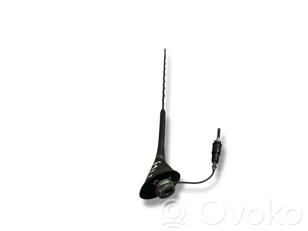 Radio antena