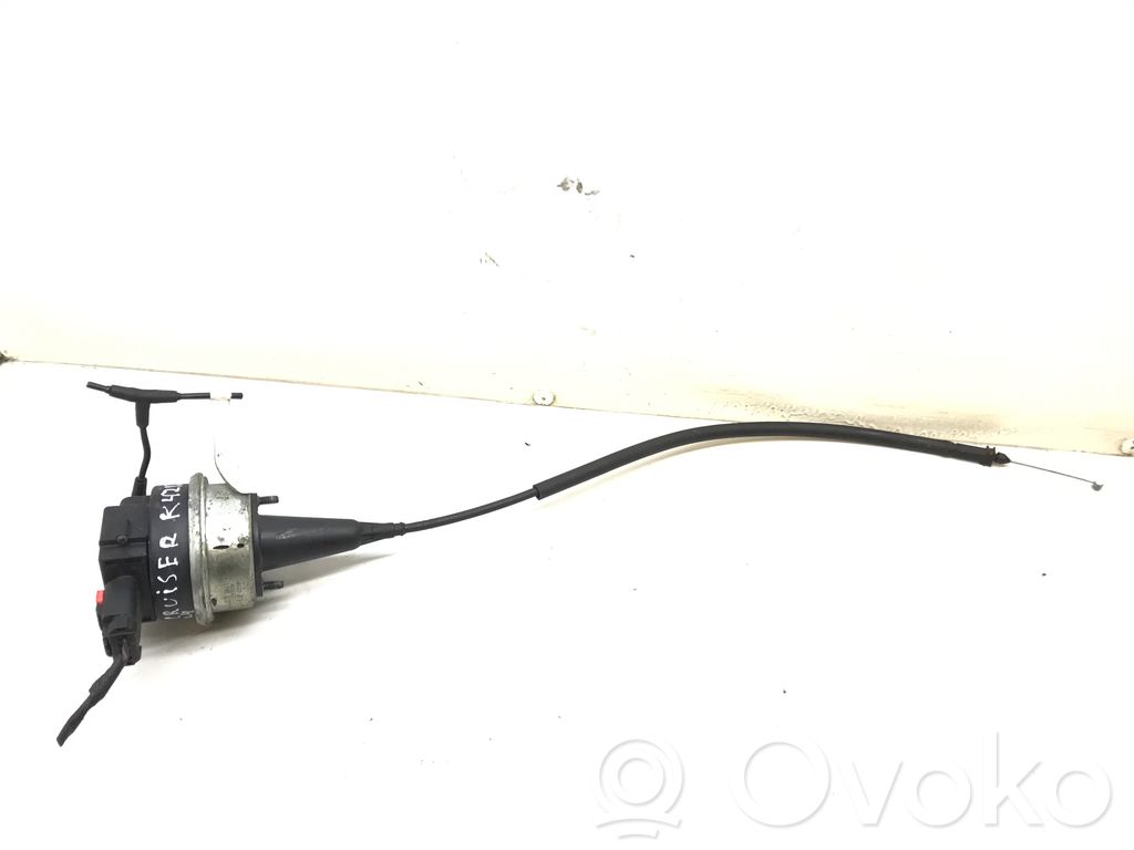 Akseleratora elektriskais regulators (pedālis)