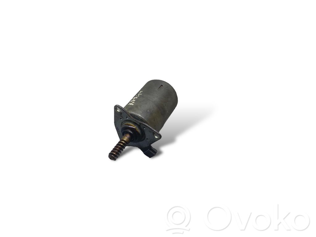 Sadales fāžu regulators