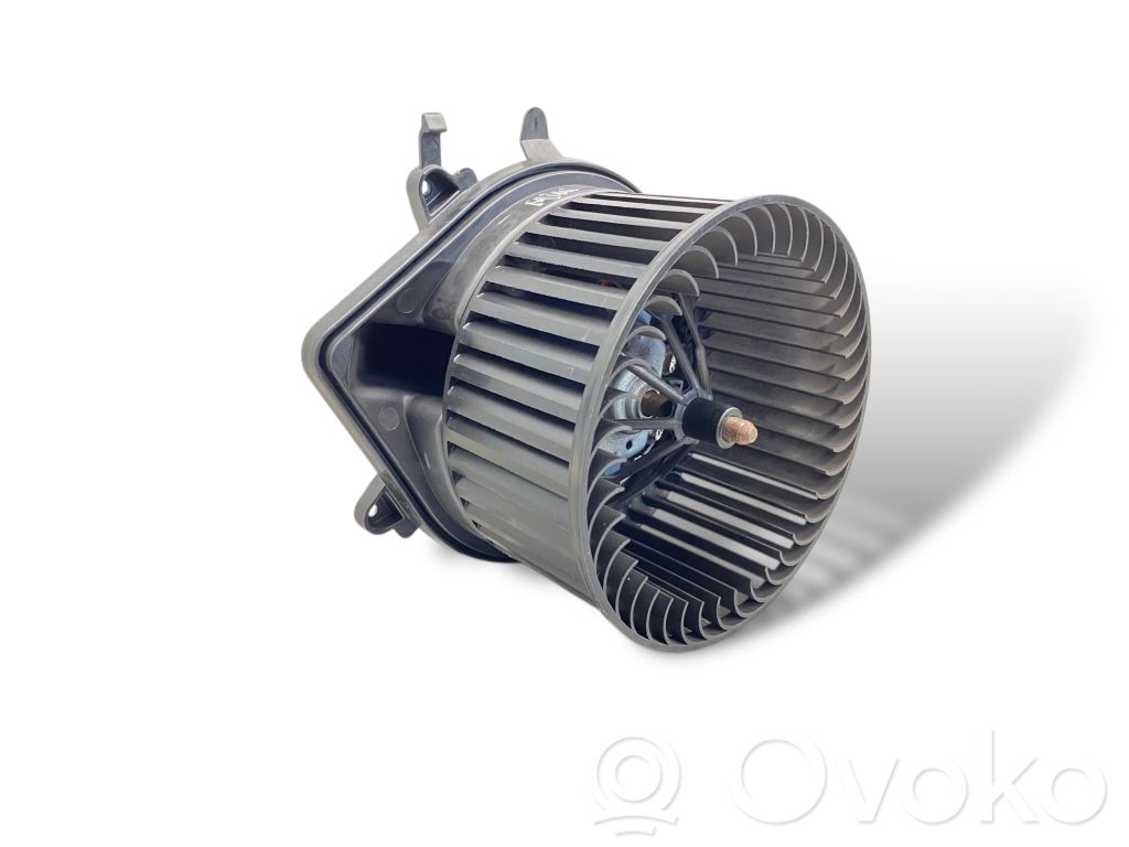 Mazā radiatora ventilators