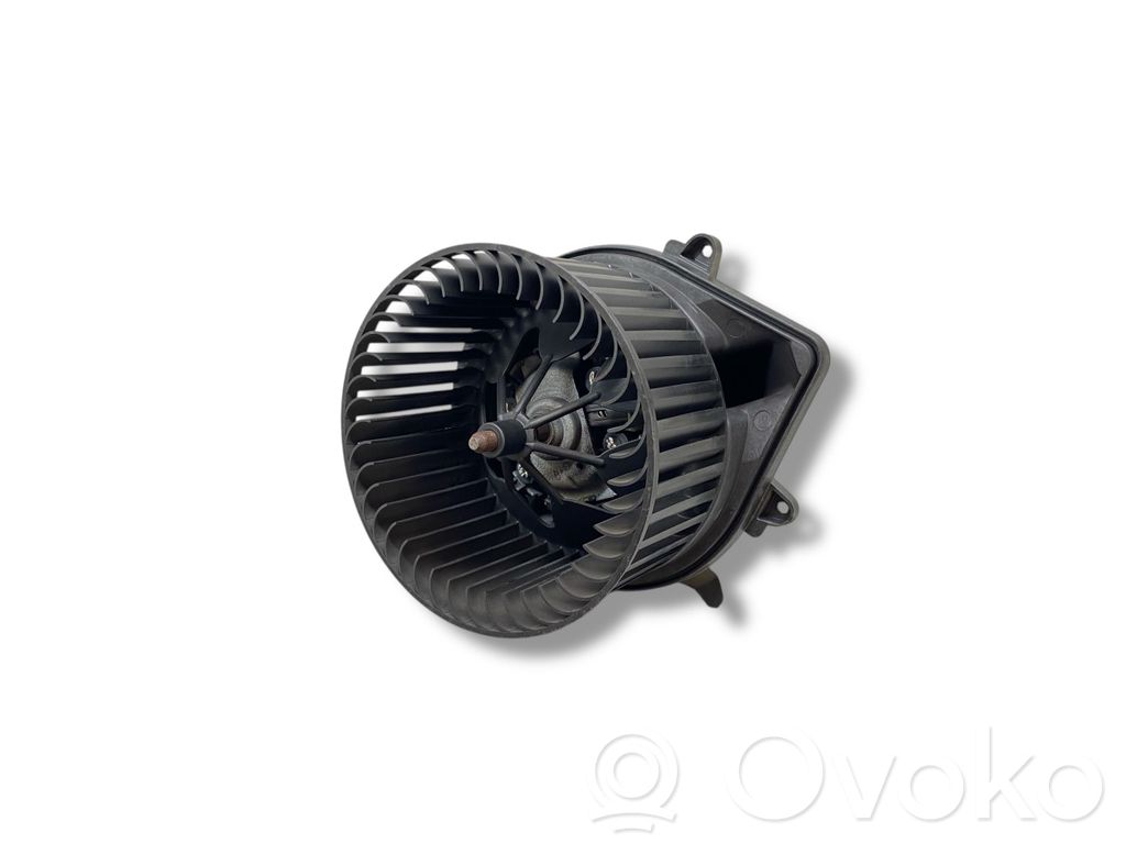 Mazā radiatora ventilators