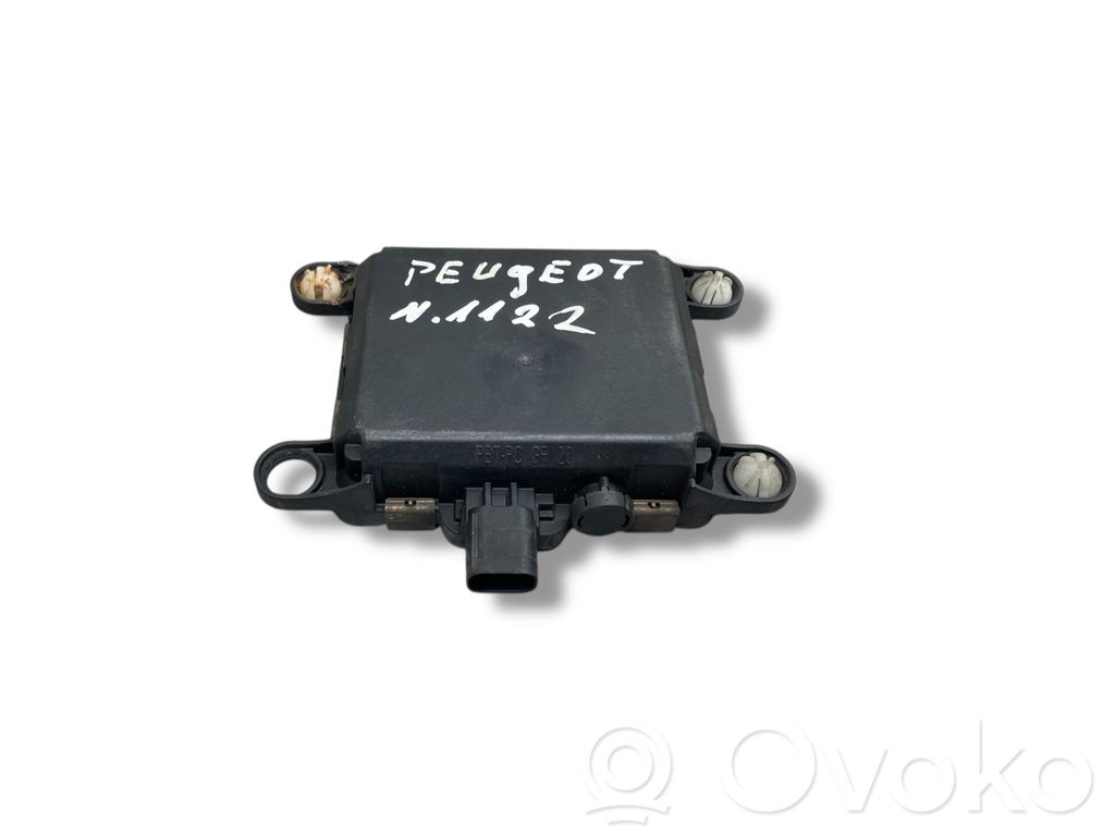 Distronic sensors - adaptīvās kruīza kontroles sensors
