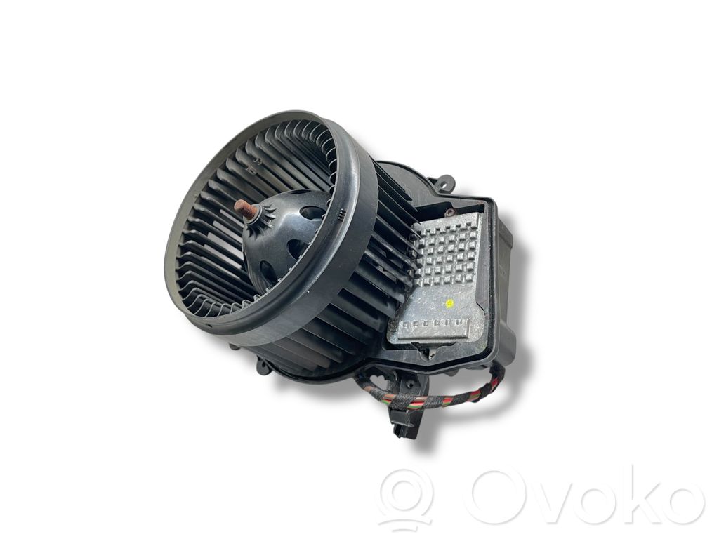 Mazā radiatora ventilators
