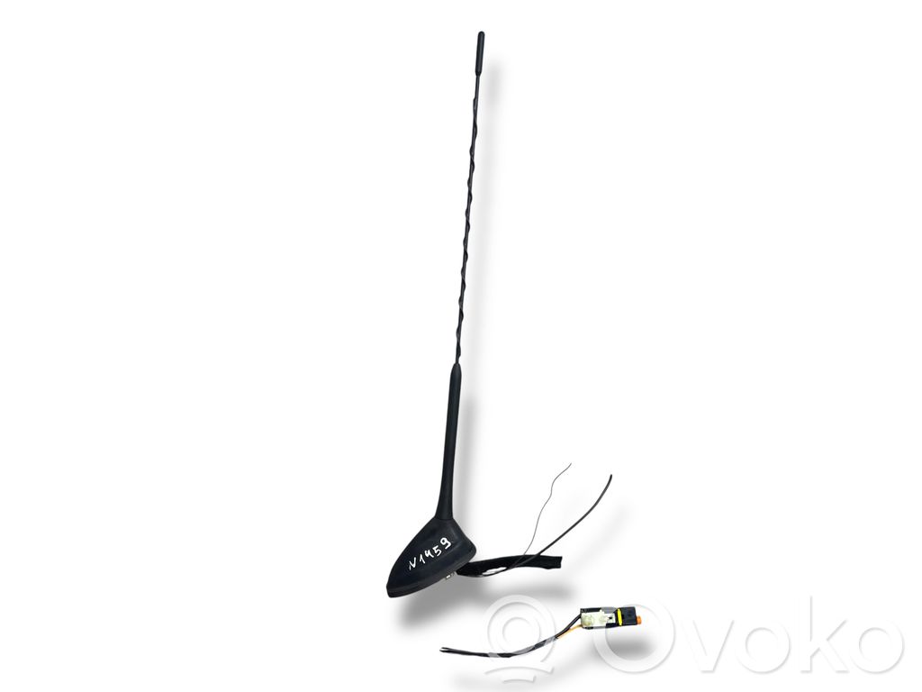 Radio antena
