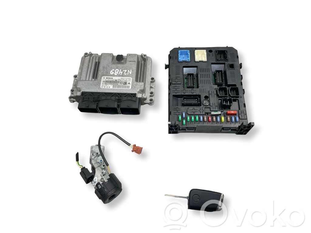Aizdedzes ECU komplekts