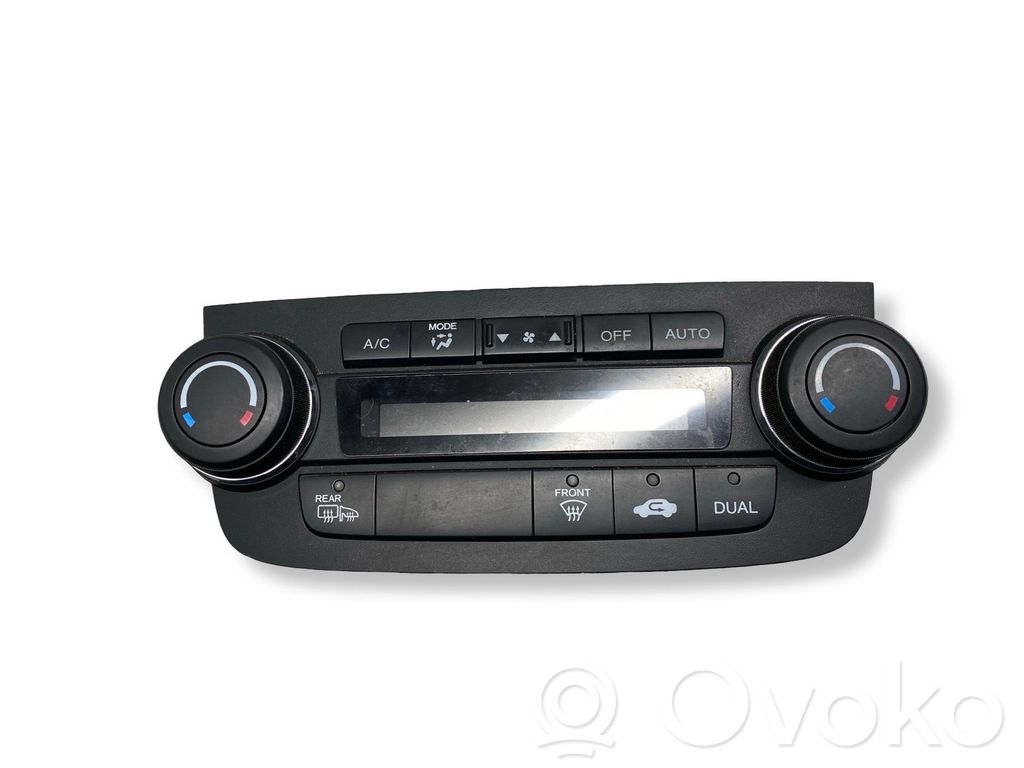 Gaisa kondicioniera / klimata kontroles / salona apsildes vadības bloks (salonā)