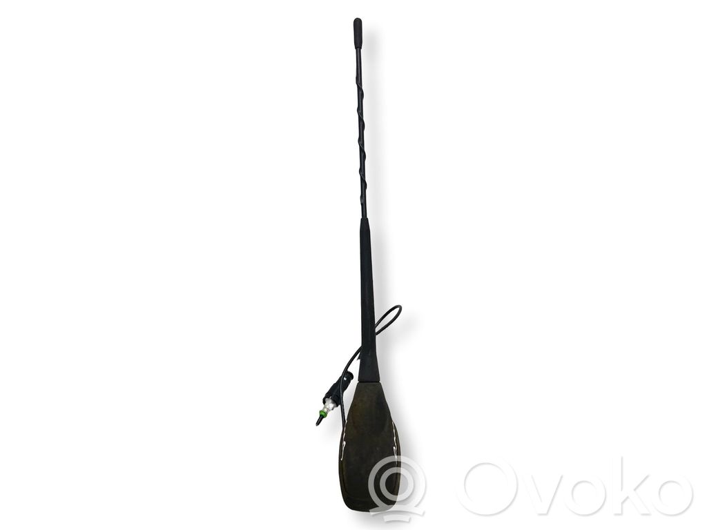 Radio antena