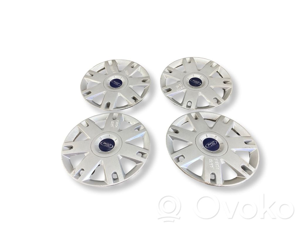 R15 riteņa dekoratīvais disks (-i)