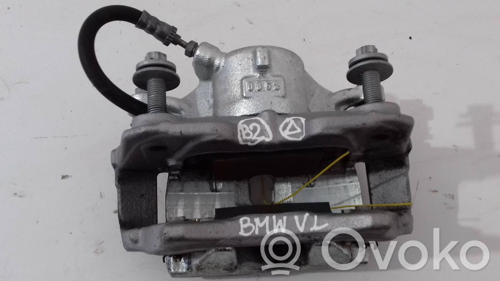 6891047-02 BMW X1 U11 Bremssattel vorne, 87.06 € | RRR 