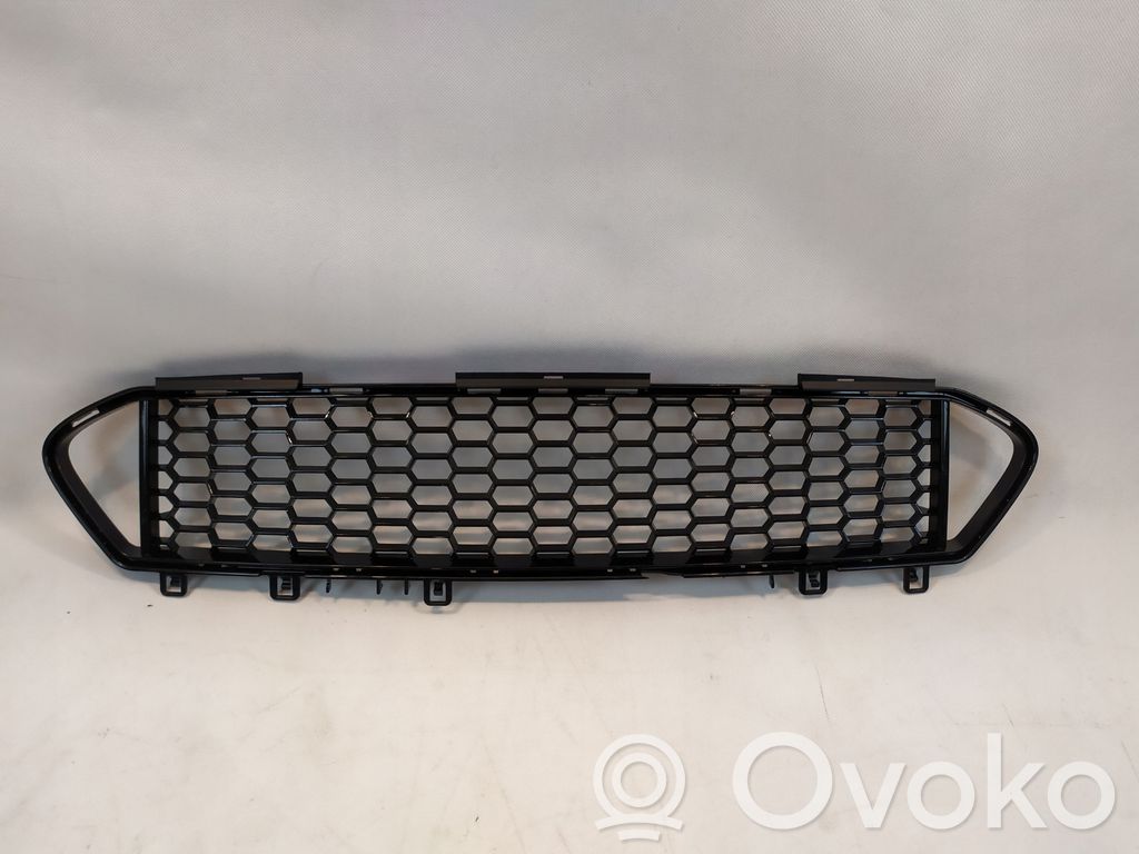 8097500 BMW M2 F87 Unteres Gitter dreiteilig vorne, 75.06 € | RRR
