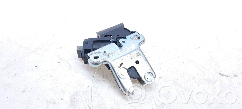 Actionneur De Verrouillage De Coffre Arrière Compatible Avec VW Passat B7 EOS Jetta CC Pour A6 C6 A4 A5 A8 Seat EX 4F5 827 505 D 4F5827505D 4F5827505B 4F5827505C 4E0827505C