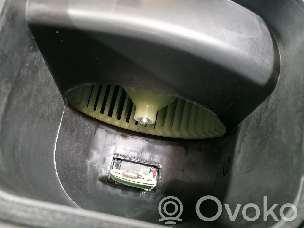 929159170R Renault Trafic III (X82) Heizungskasten Gebläsekasten  
