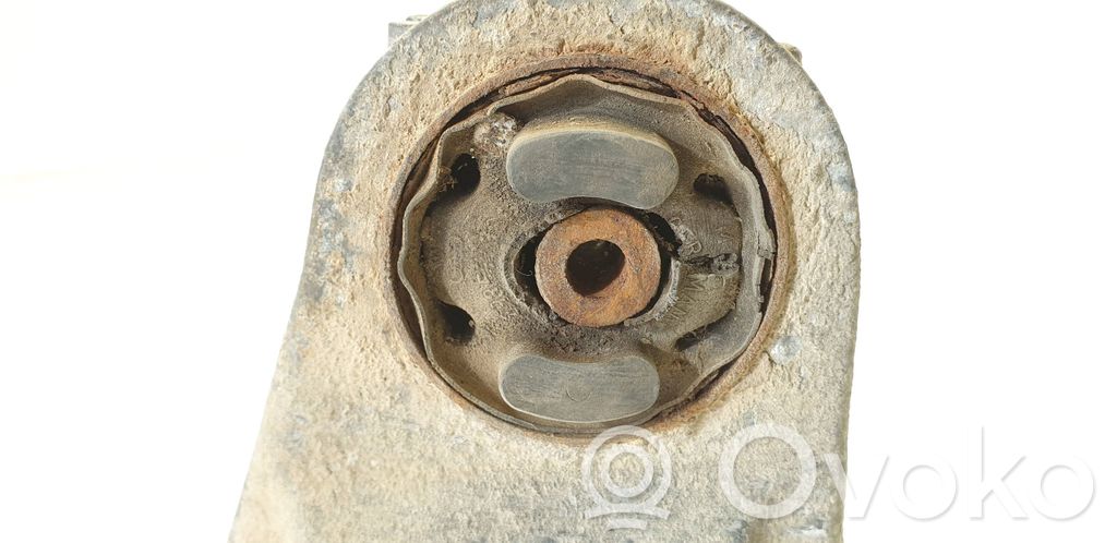 893599133 Audi 80 90 B3 Halterung Hinterachsgetriebe 