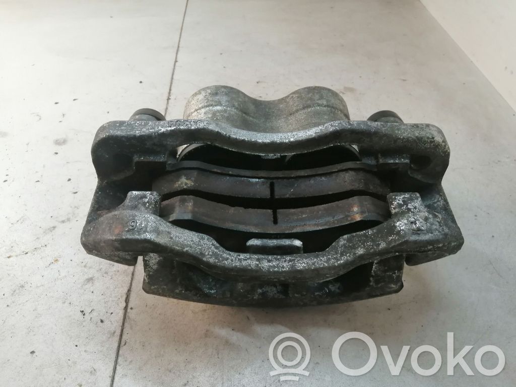 594205 Iveco Daily 35.8 - 9 Bremssattel vorne, 20.00 € | RRR 