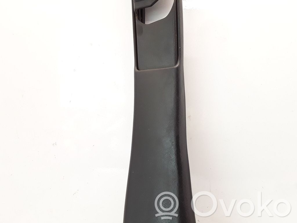 1246923589 Mercedes-Benz E W124 Verkleidung oben B-Säule, 109.99 
