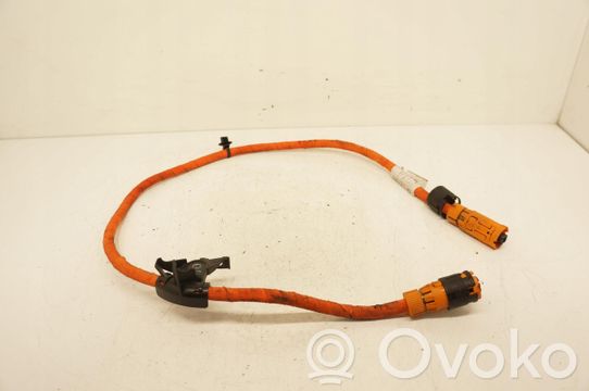 Lynk & co 01 Câble haute tension 