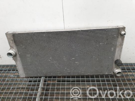 BMW 7 F01 F02 F03 F04 Jäähdyttimen lauhdutin 