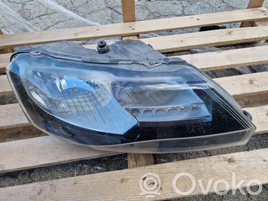 Skoda Rapid (NH) Priekinis žibintas 