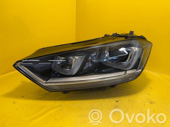 Volkswagen Golf Sportsvan Priekinis žibintas 