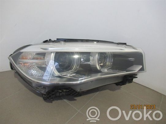 BMW X5 F15 Priekinis žibintas 