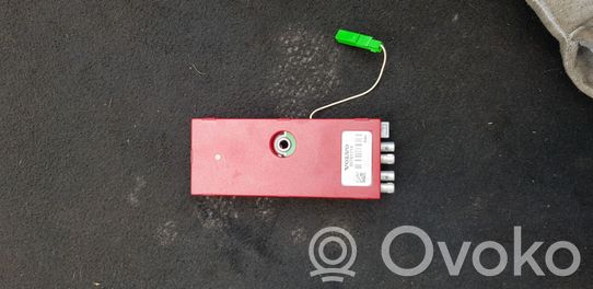 Volvo XC60 Antennenverstärker Signalverstärker 