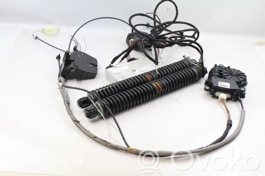 BMW 7 F01 F02 F03 F04 Tavaratilan luukun hydrauliikkasarja 
