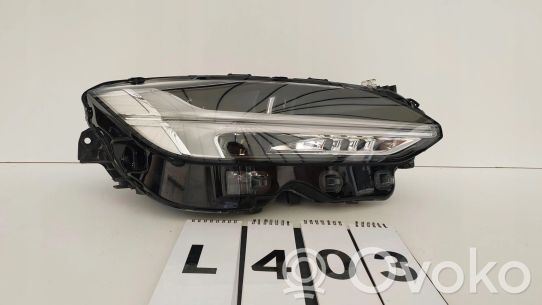 Volvo S90, V90 Priekinis žibintas 