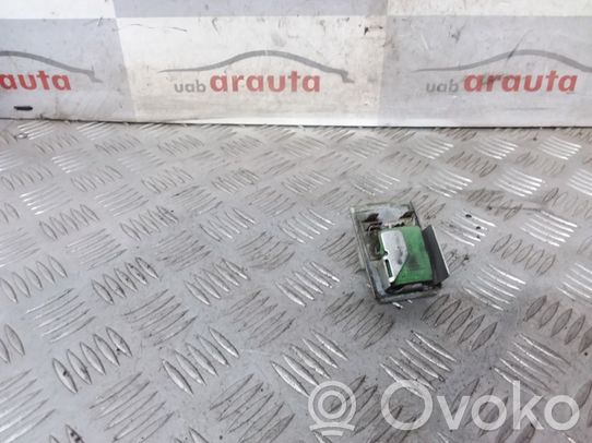 Résistance moteur de ventilateur de chauffage   191959263B,3131090038