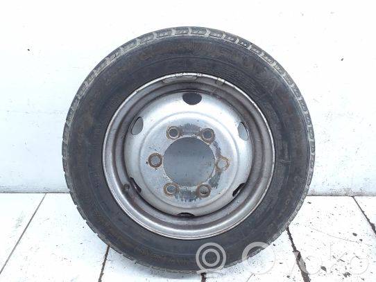 Iveco Daily 3rd gen Jante en acier R16 