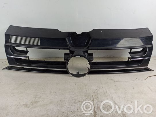 Volkswagen Multivan T5 Grotelės viršutinės 