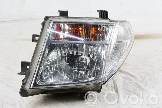 Nissan Navara D40 Priekinis žibintas 