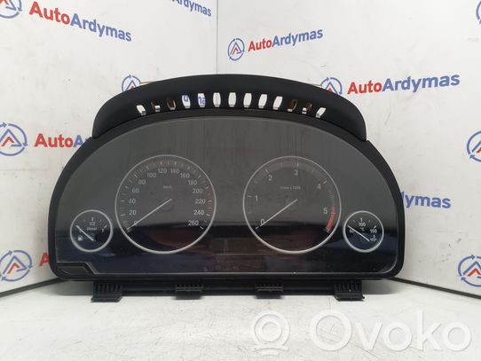 BMW 5 F10 F11 Nopeusmittari (mittaristo) 